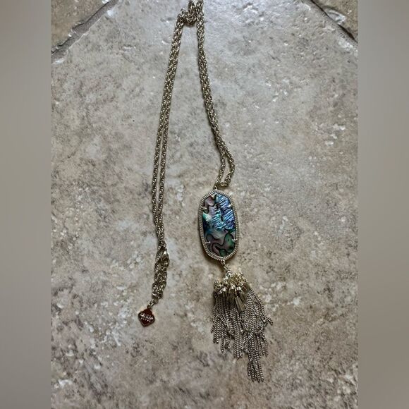 Kendra Scott Jewelry - Kendra scott Ryan’s tassel necklace in abalone shell